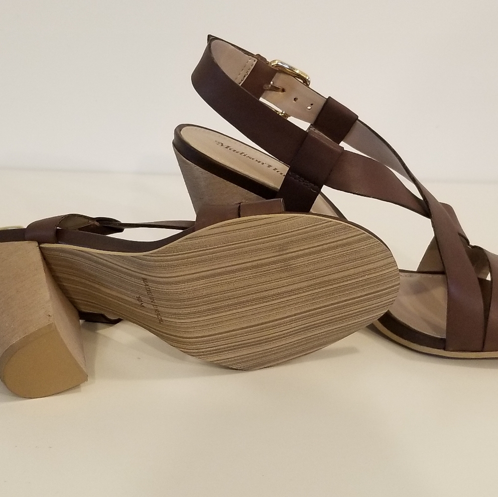 Madison Harding Sandal - Picture 3 of 3